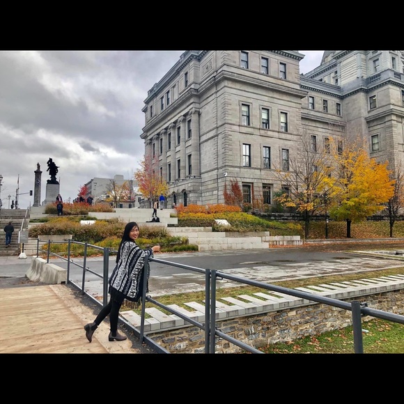 Super cute Poncho. - Picture 3 of 8